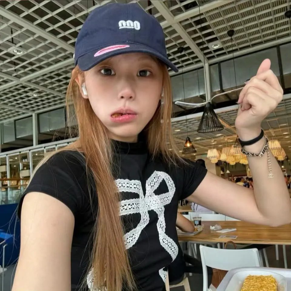 鲁宾一家重聚